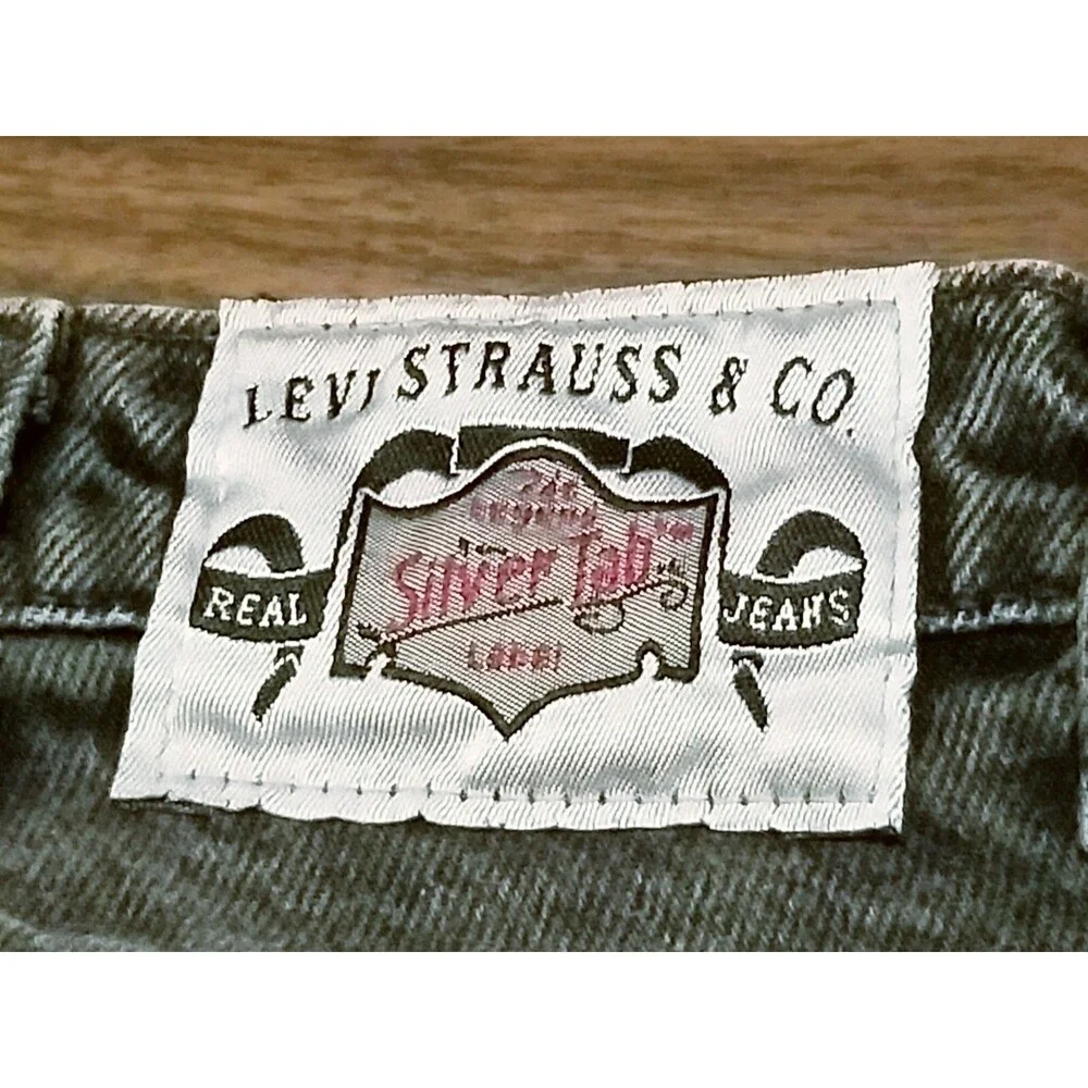 Levi's Silvertab Jeans Men's Size 29x34 Gray Vintage Denim Tapered Pleated